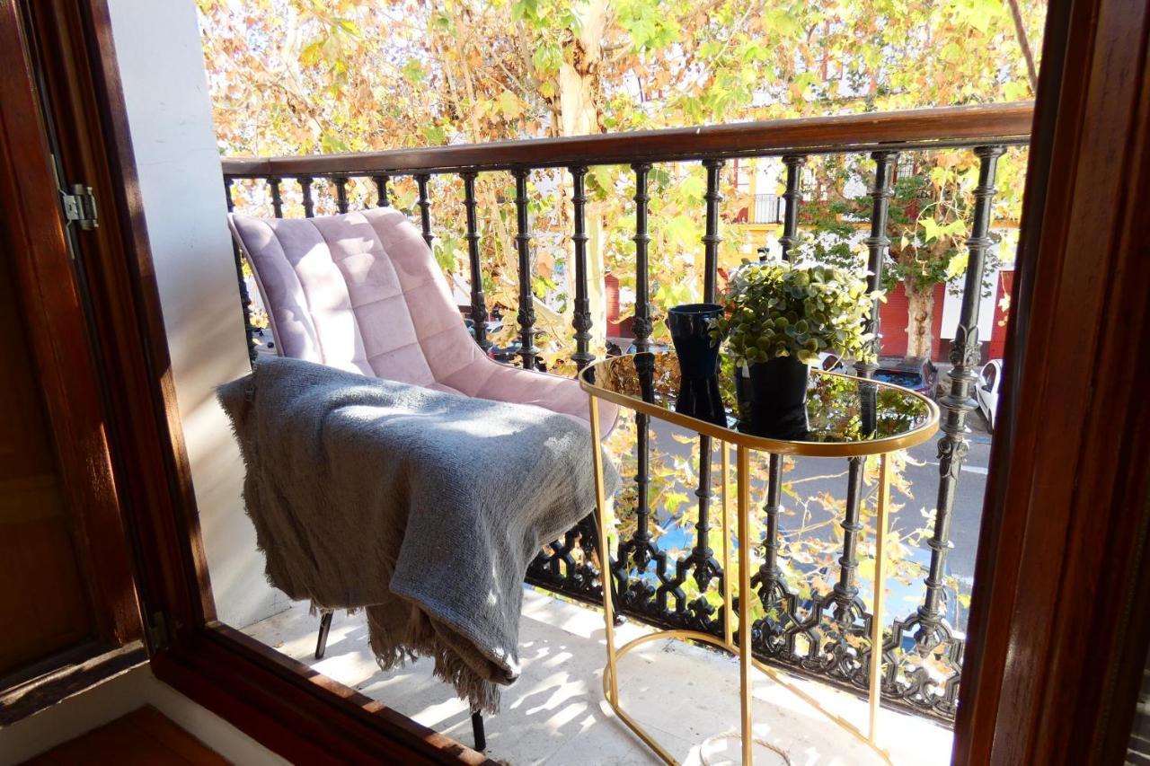 Homeyseville-Luxury Apartment Arenal 6 Pax, Parking Optional المظهر الخارجي الصورة