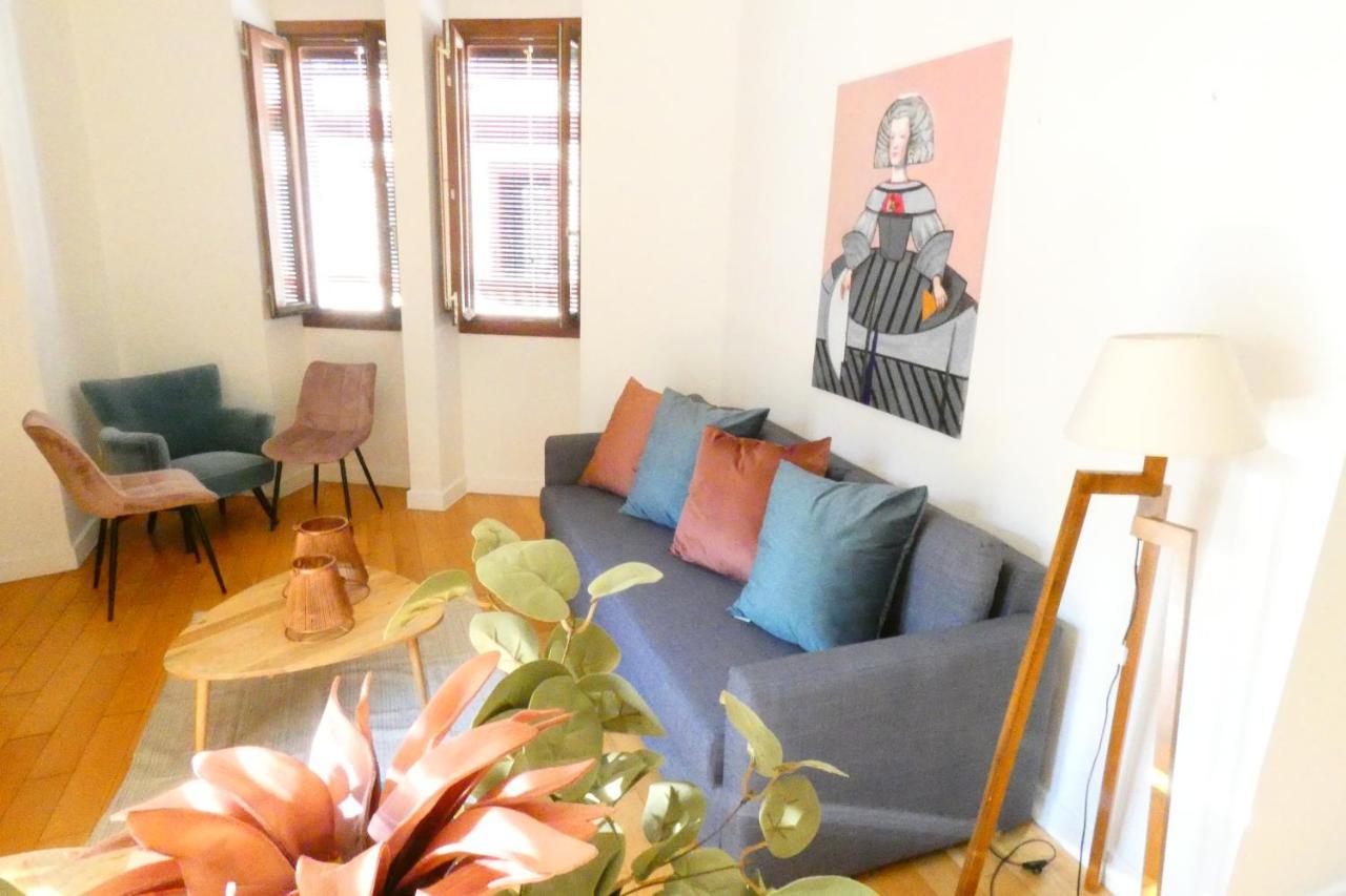 Homeyseville-Luxury Apartment Arenal 6 Pax, Parking Optional المظهر الخارجي الصورة