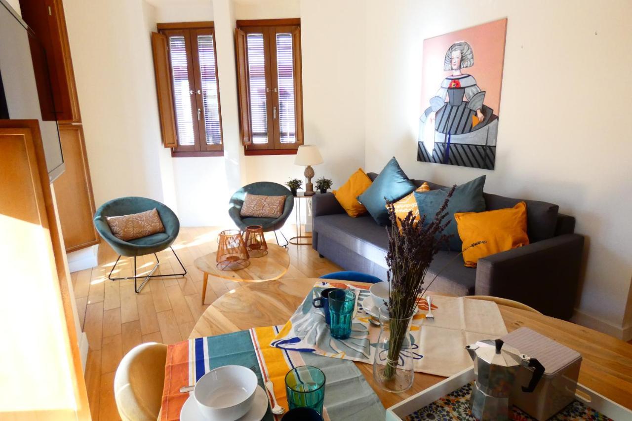 Homeyseville-Luxury Apartment Arenal 6 Pax, Parking Optional المظهر الخارجي الصورة