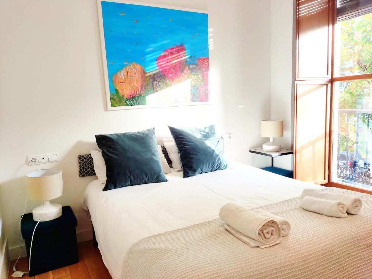 Homeyseville-Luxury Apartment Arenal 6 Pax, Parking Optional المظهر الخارجي الصورة