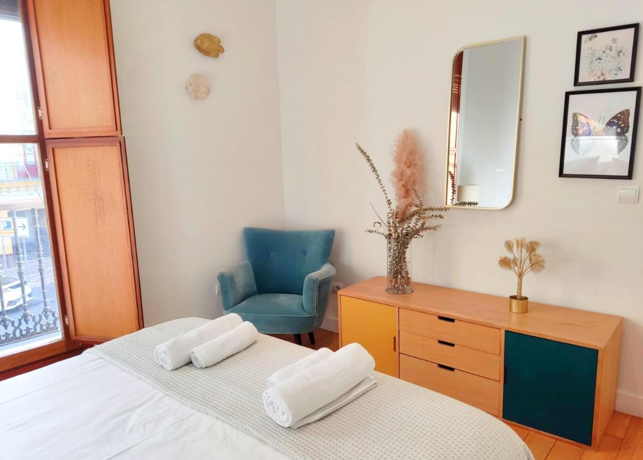 Homeyseville-Luxury Apartment Arenal 6 Pax, Parking Optional المظهر الخارجي الصورة